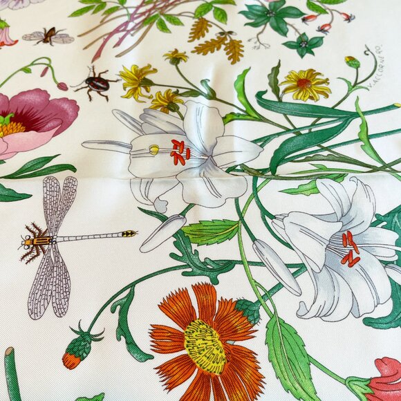 NWOT Vintage Gucci Floral Silk Scarf by V. Accornero - Picture 5 of 14